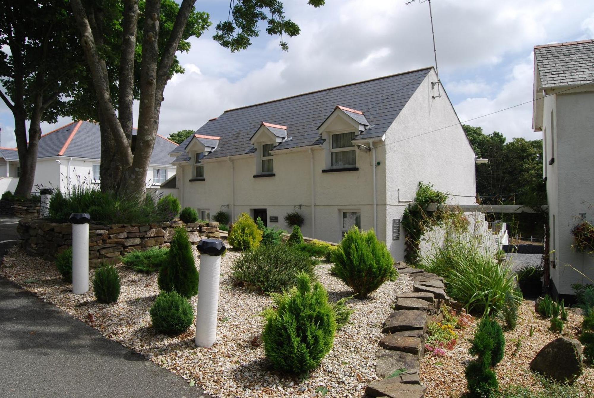 Beggars Reach Hotel Pembroke Dock Exterior foto