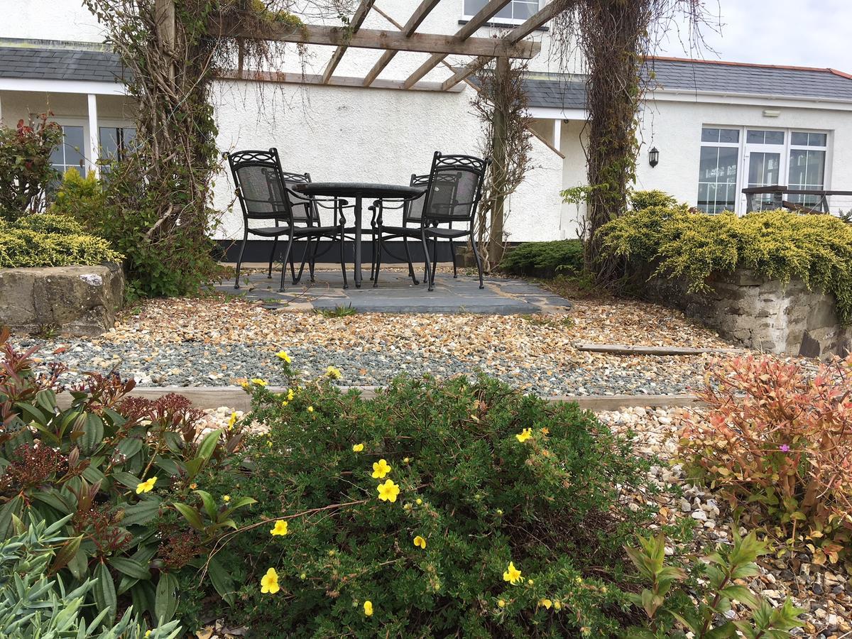 Beggars Reach Hotel Pembroke Dock Exterior foto