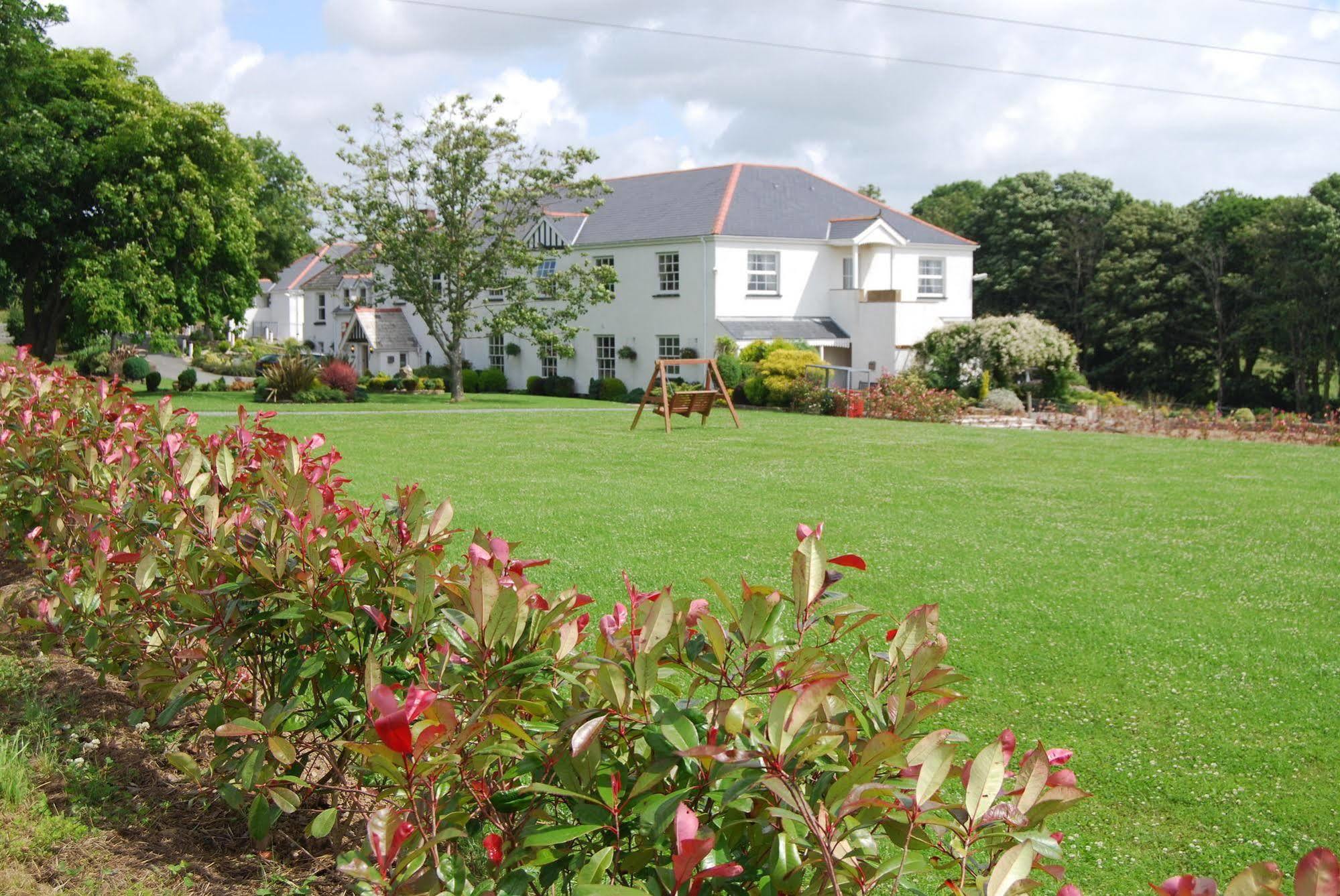 Beggars Reach Hotel Pembroke Dock Exterior foto