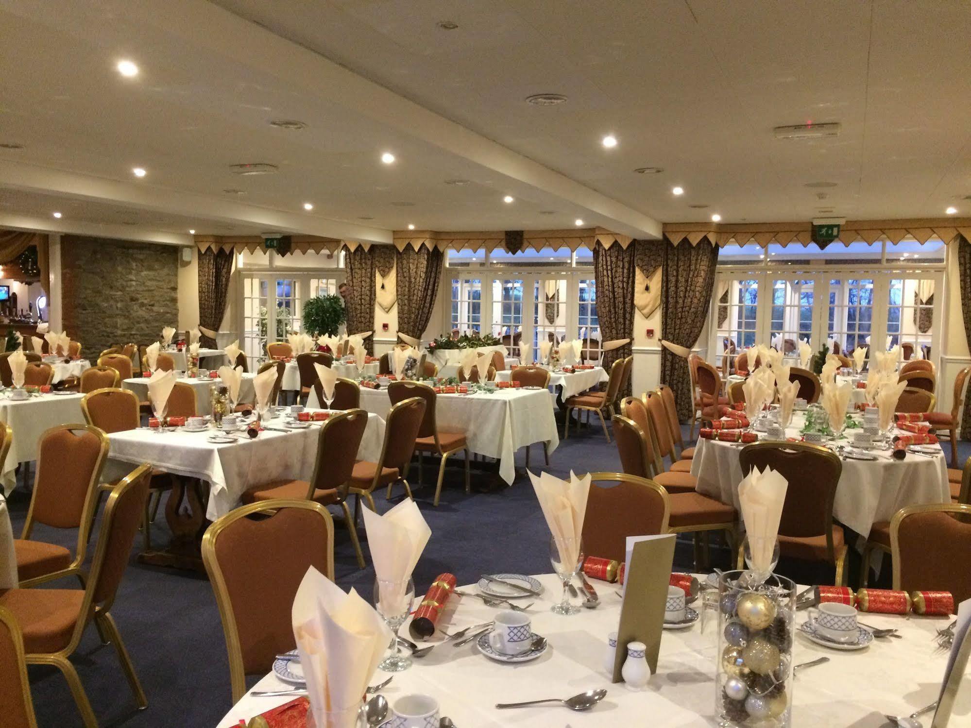 Beggars Reach Hotel Pembroke Dock Exterior foto